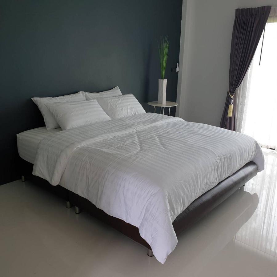 De Vine House Hotel Roi Et Exterior photo