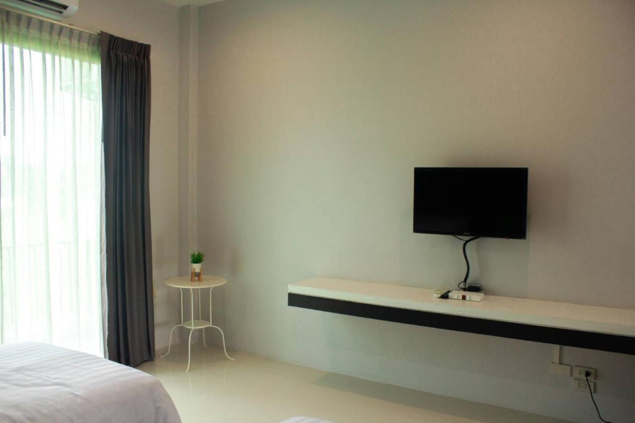 De Vine House Hotel Roi Et Exterior photo