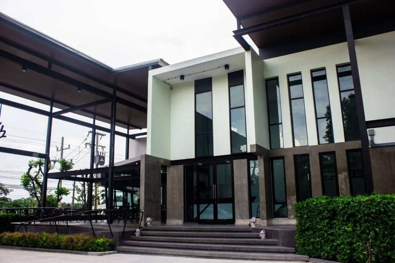 De Vine House Hotel Roi Et Exterior photo
