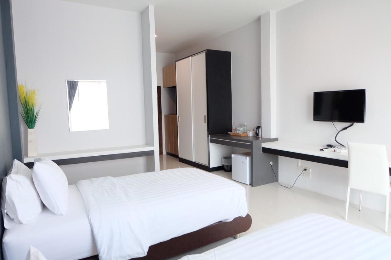 De Vine House Hotel Roi Et Exterior photo